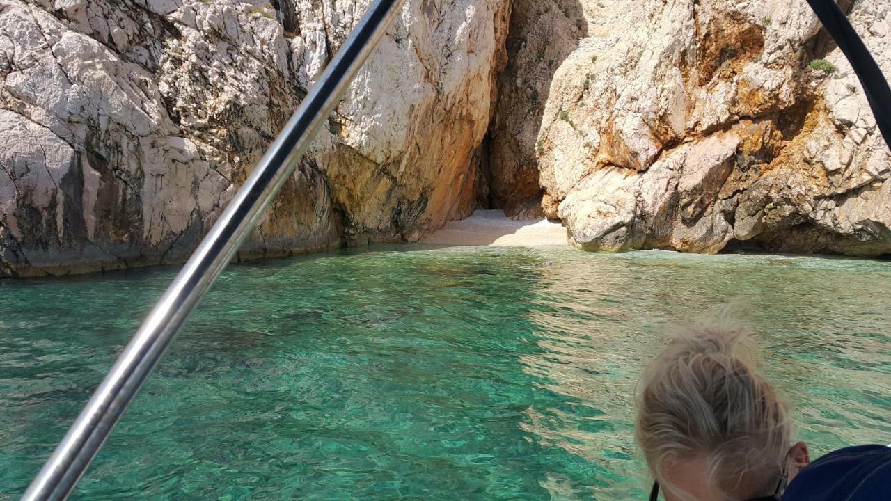 Apartments Myrjam Baška Εξωτερικό φωτογραφία